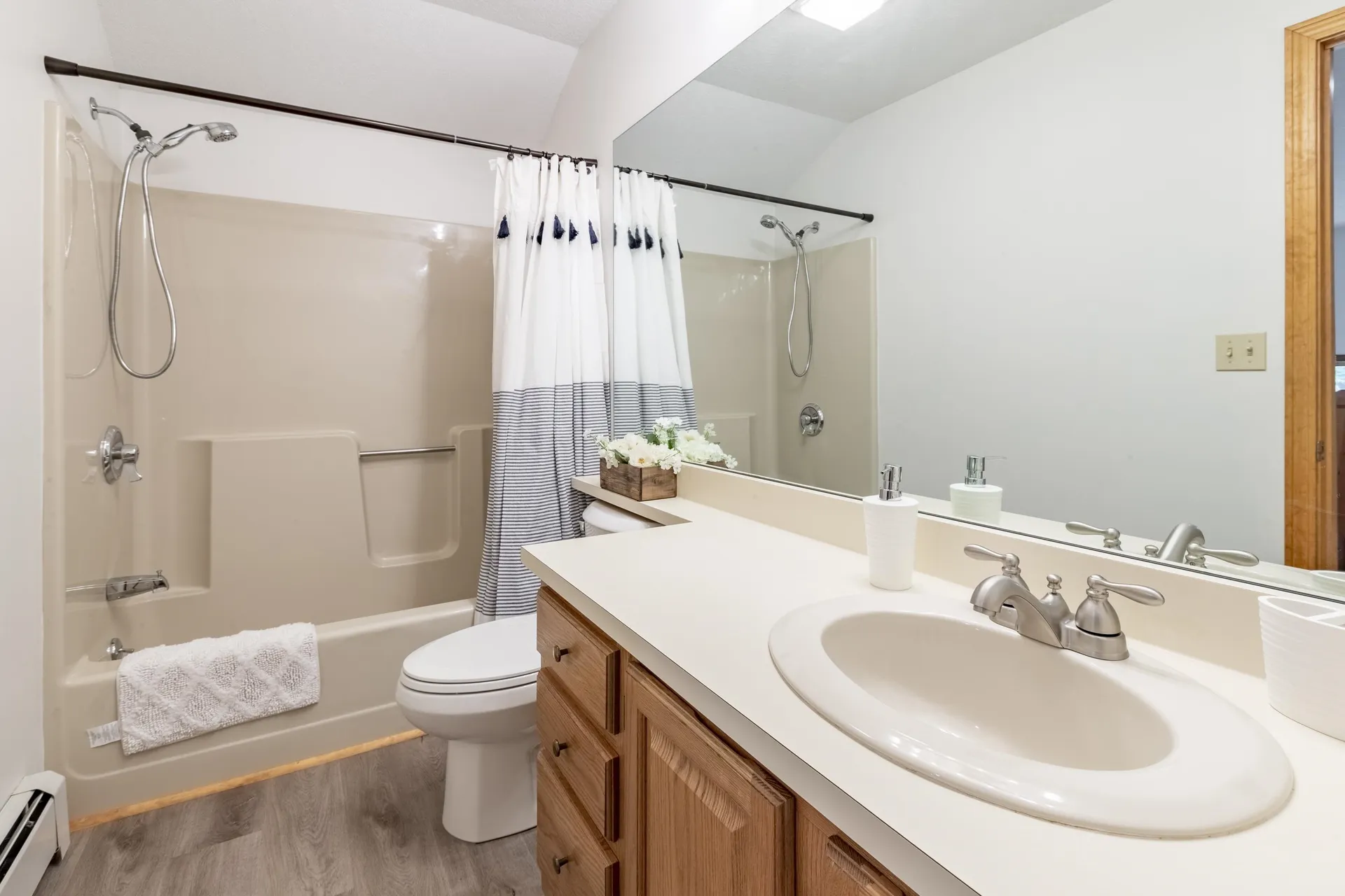 31 Pine Hill Lane Lincoln NH 03251
