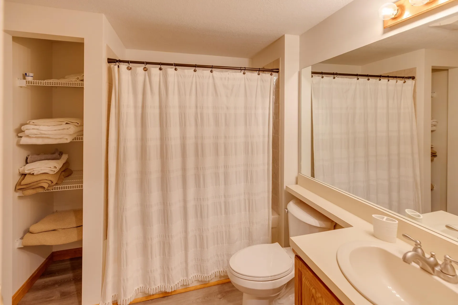 31 Pine Hill Lane Lincoln NH 03251