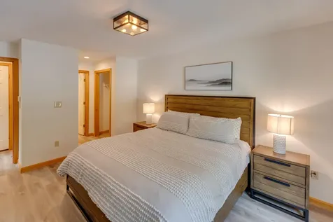 31 Pine Hill Lane Lincoln NH 03251