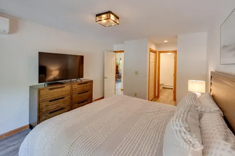 31 Pine Hill Lane Lincoln NH 03251