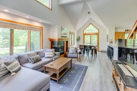 31 Pine Hill Lane Lincoln NH 03251