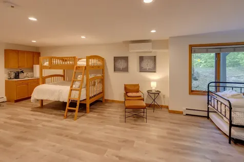 31 Pine Hill Lane Lincoln NH 03251