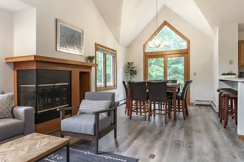 31 Pine Hill Lane Lincoln NH 03251