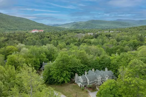 31 Pine Hill Lane Lincoln NH 03251