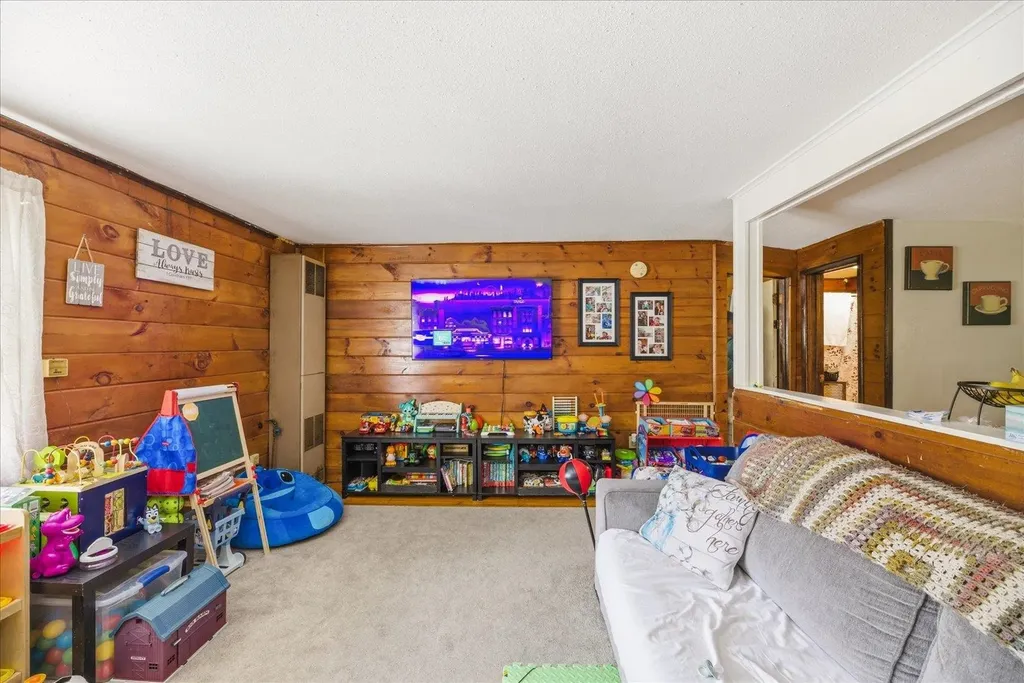 406 Back Ashuelot Road Winchester NH 03441