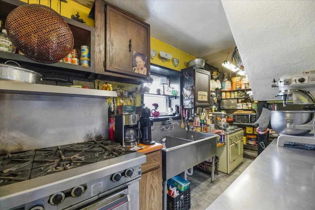 406 Back Ashuelot Road Winchester NH 03441