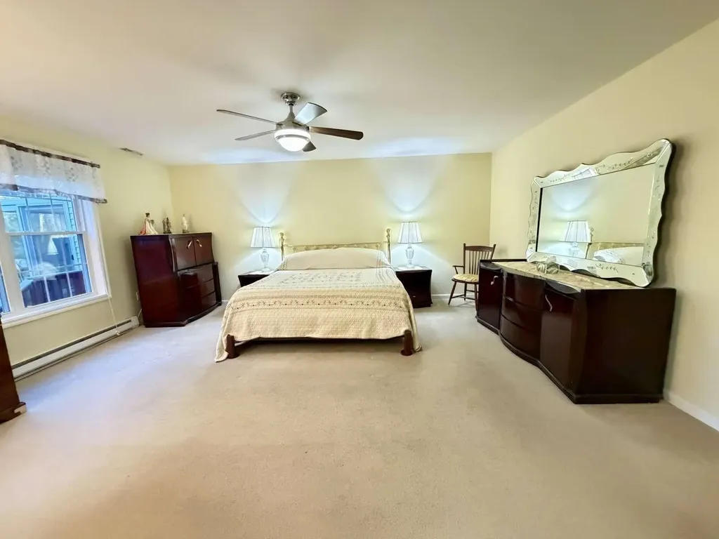 314 Mammoth Road Londonderry NH 03053