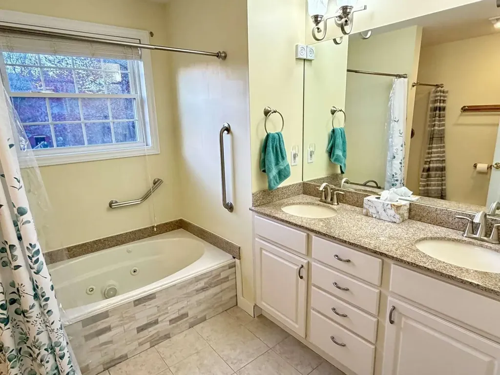 314 Mammoth Road Londonderry NH 03053