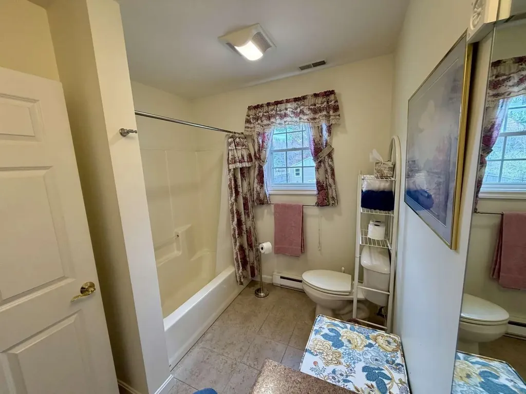 314 Mammoth Road Londonderry NH 03053
