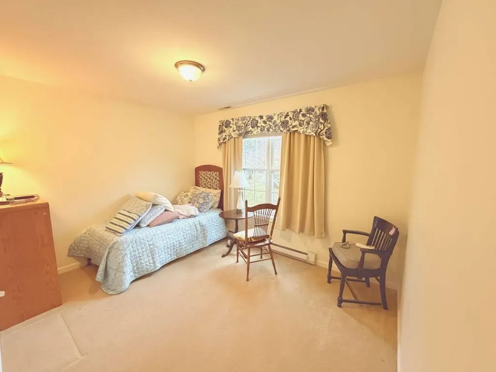 314 Mammoth Road Londonderry NH 03053