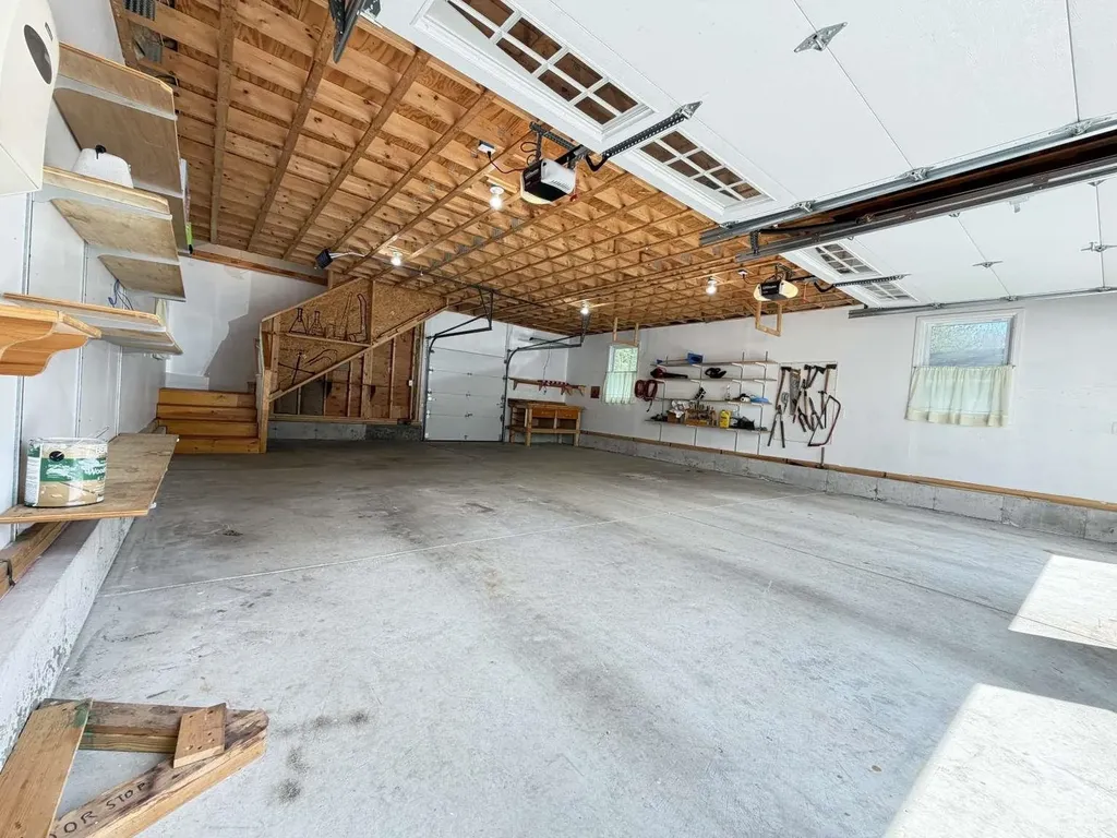 314 Mammoth Road Londonderry NH 03053