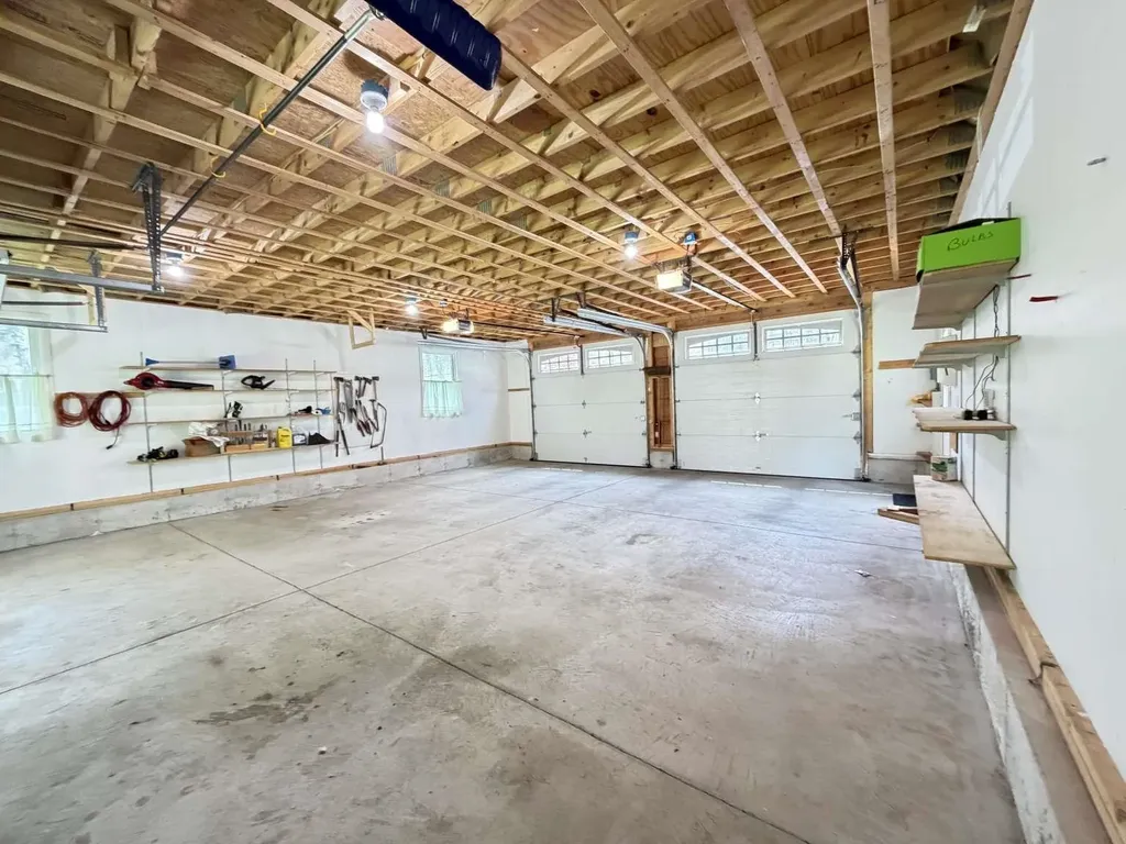 314 Mammoth Road Londonderry NH 03053