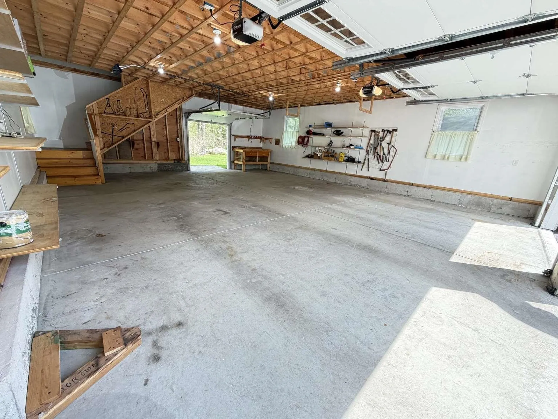 314 Mammoth Road Londonderry NH 03053