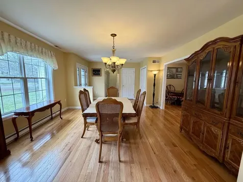 314 Mammoth Road Londonderry NH 03053