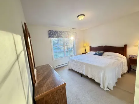 314 Mammoth Road Londonderry NH 03053