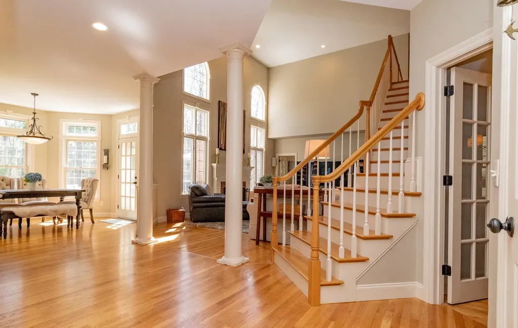 50 Newfane Road Bedford NH 03110