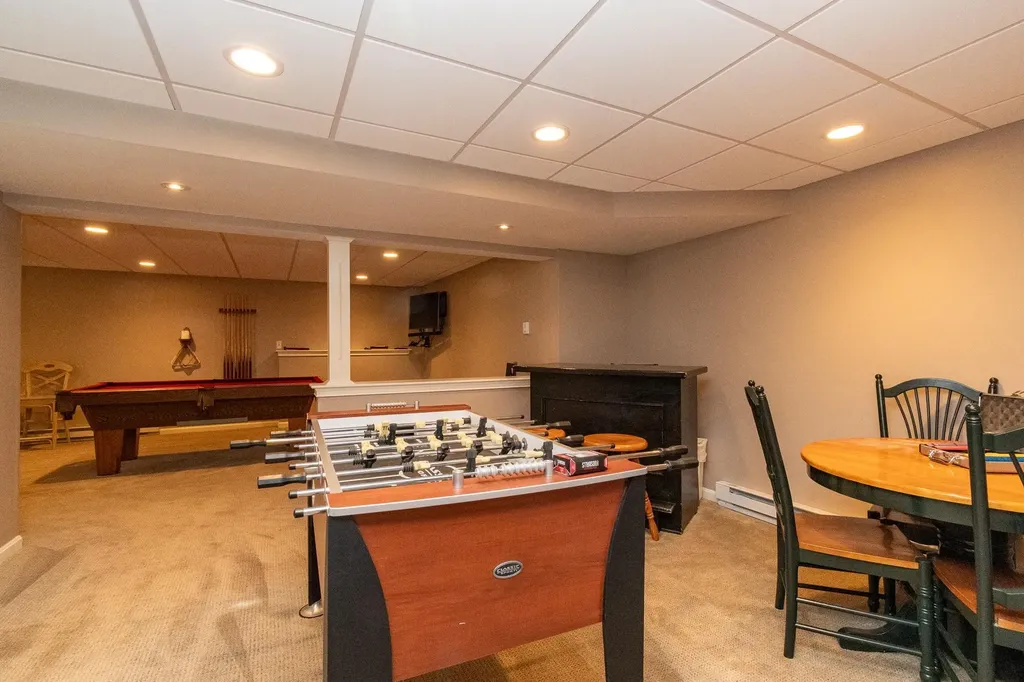 50 Newfane Road Bedford NH 03110