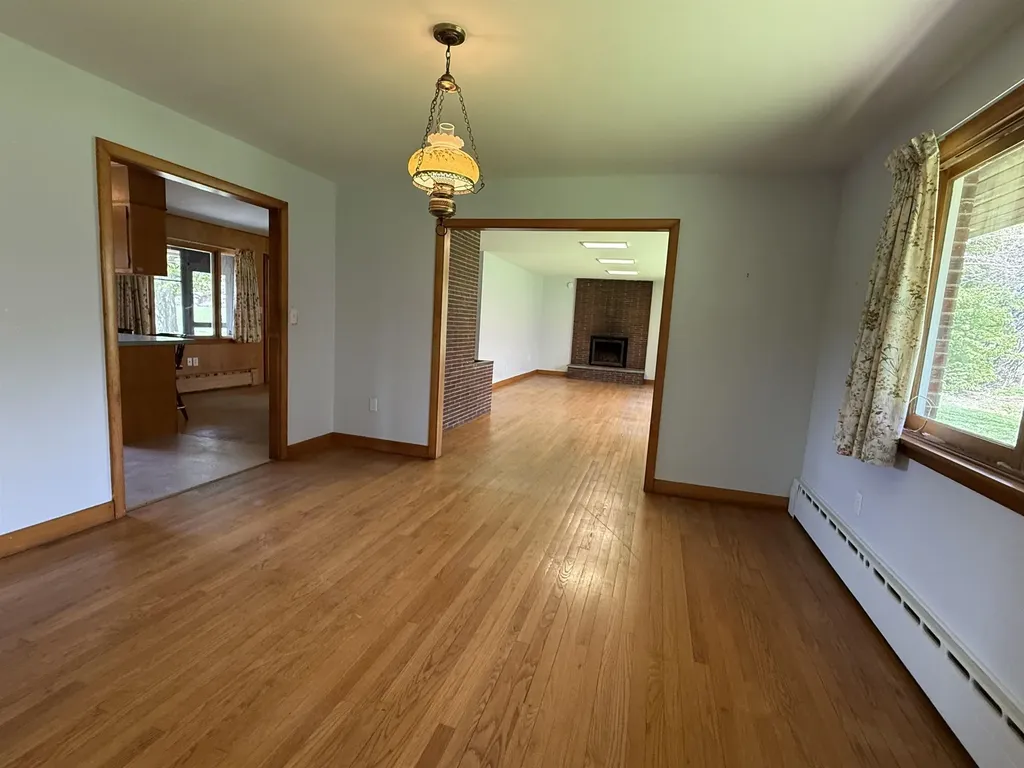 422 Governor Hunt Road Vernon VT 05354