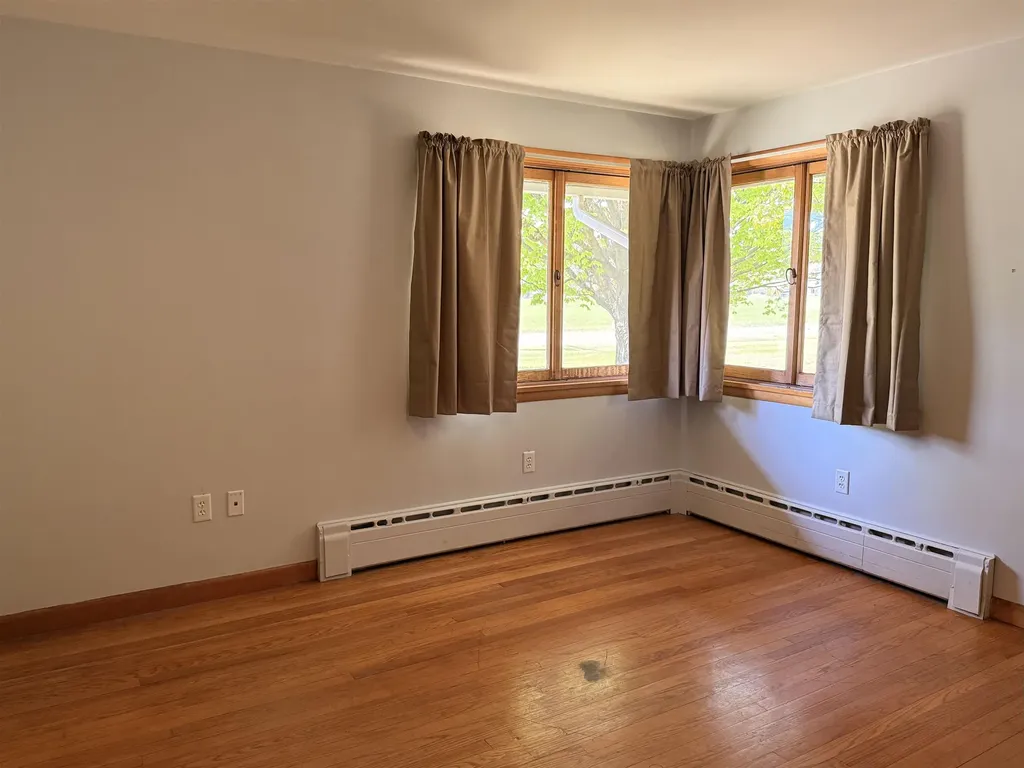 422 Governor Hunt Road Vernon VT 05354