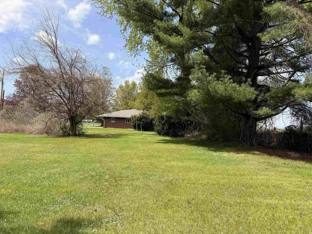 422 Governor Hunt Road Vernon VT 05354