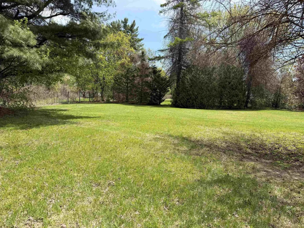 422 Governor Hunt Road Vernon VT 05354