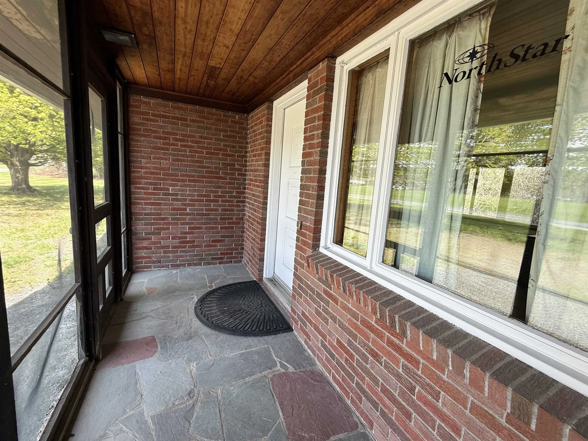 422 Governor Hunt Road Vernon VT 05354