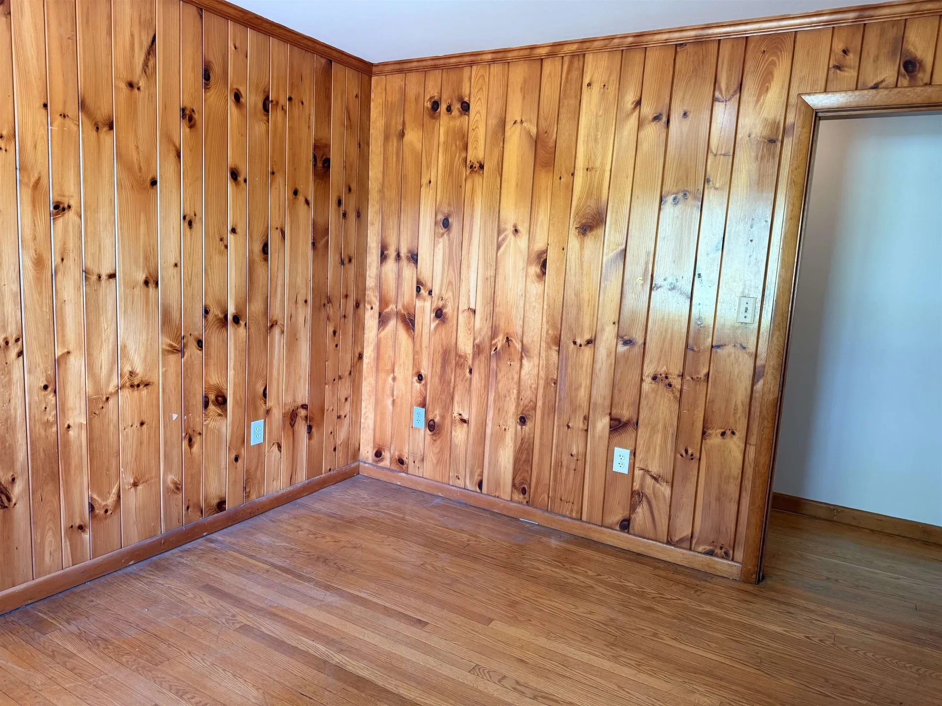 422 Governor Hunt Road Vernon VT 05354