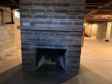 422 Governor Hunt Road Vernon VT 05354