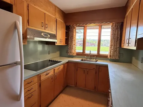 422 Governor Hunt Road Vernon VT 05354