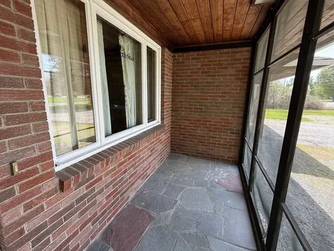 422 Governor Hunt Road Vernon VT 05354