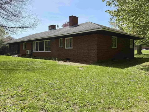 422 Governor Hunt Road Vernon VT 05354