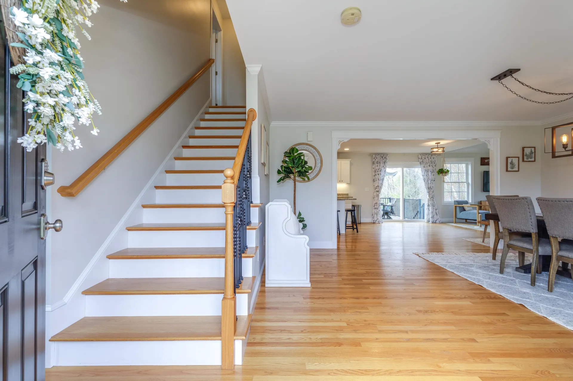 28 Mcevoy Lane Epsom NH 03234