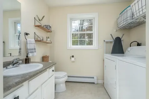 19 Squire Drive Somersworth NH 03878