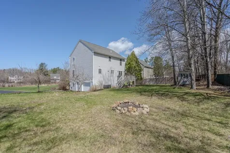 19 Squire Drive Somersworth NH 03878
