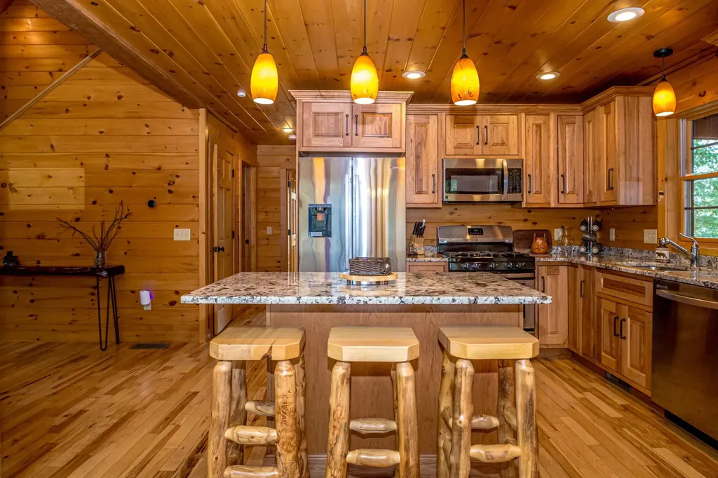 28 Juniper Way Jackson NH 03846