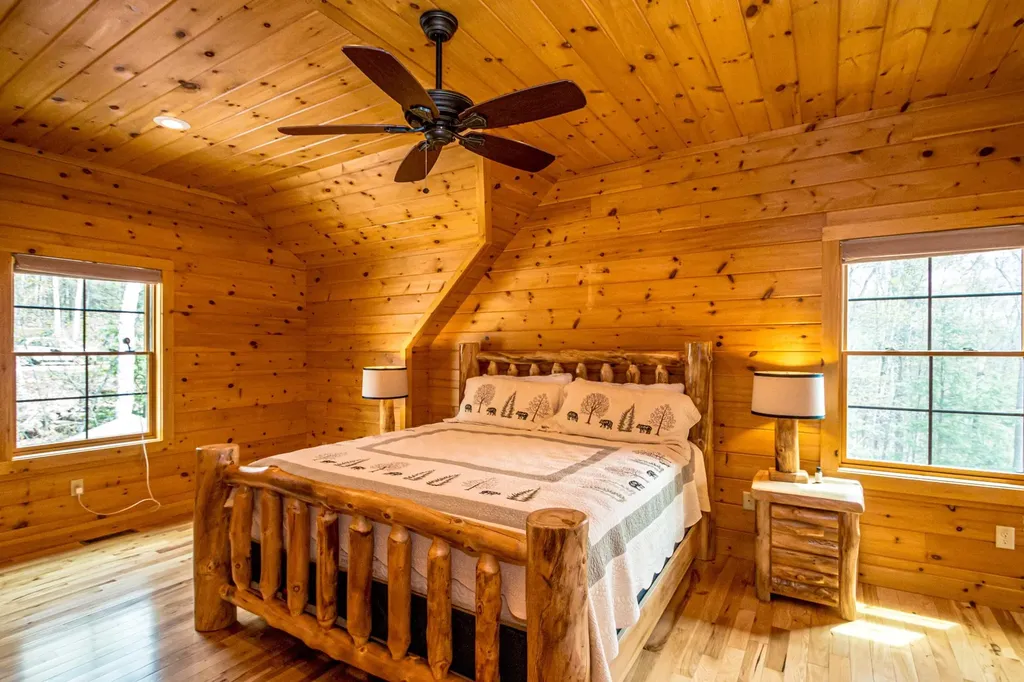 28 Juniper Way Jackson NH 03846