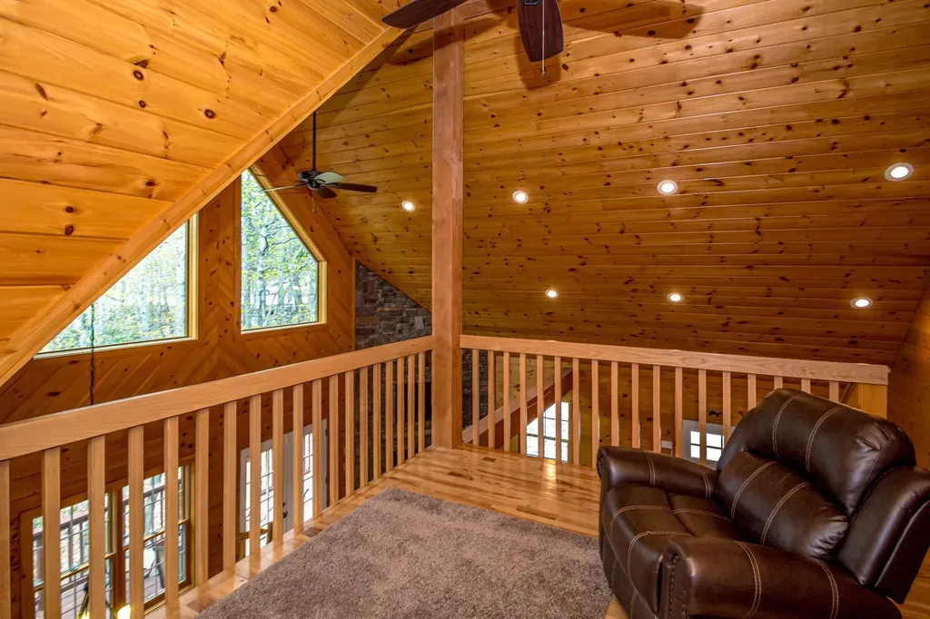 28 Juniper Way Jackson NH 03846