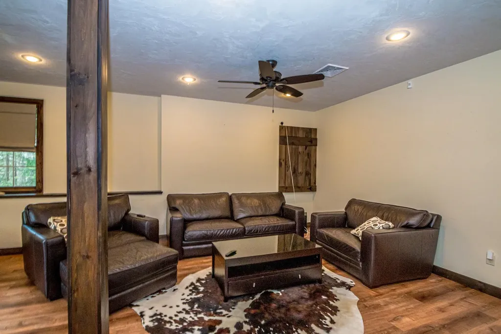 28 Juniper Way Jackson NH 03846