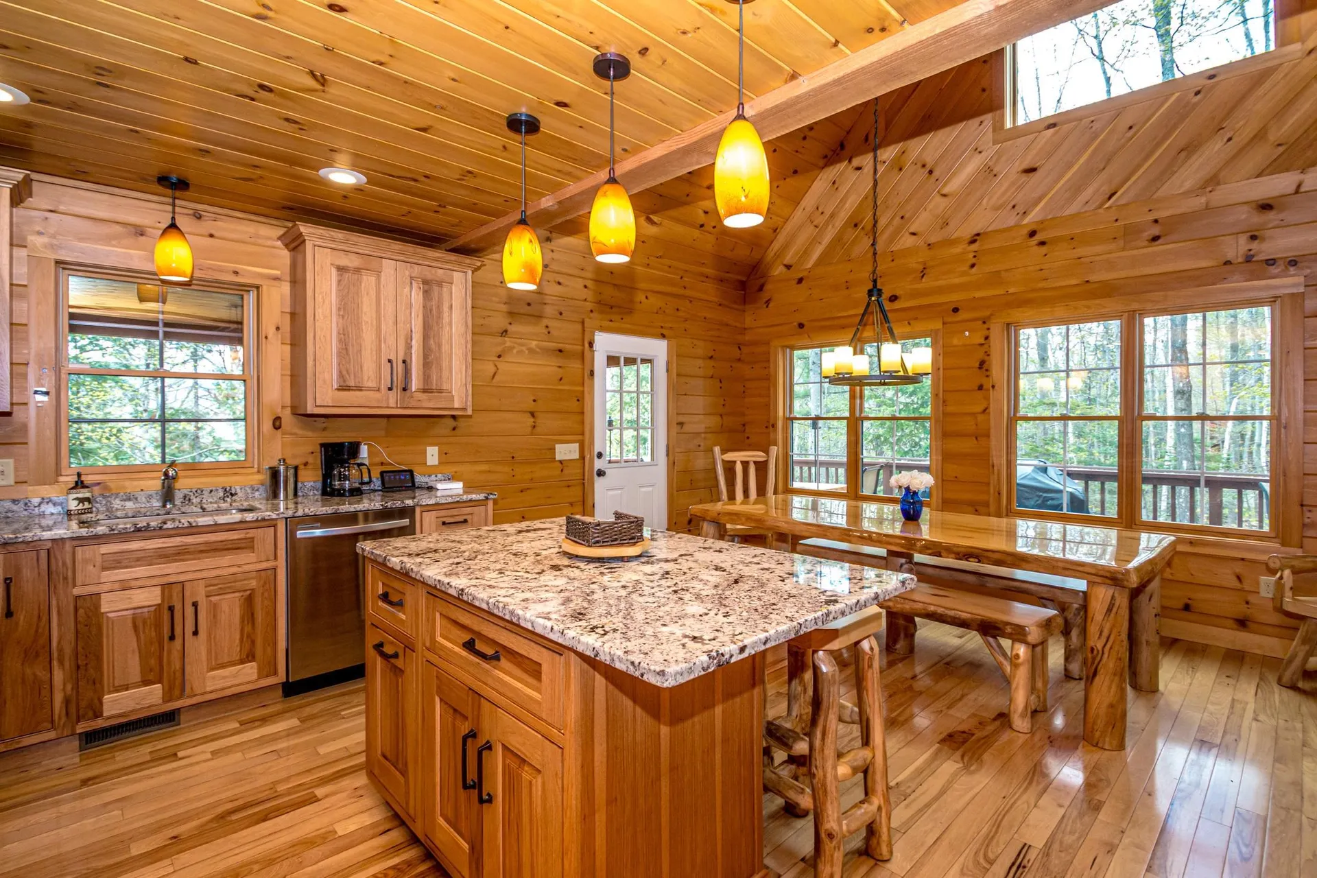 28 Juniper Way Jackson NH 03846