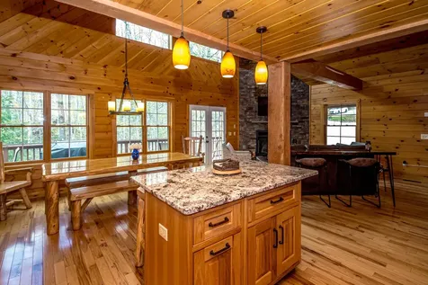 28 Juniper Way Jackson NH 03846