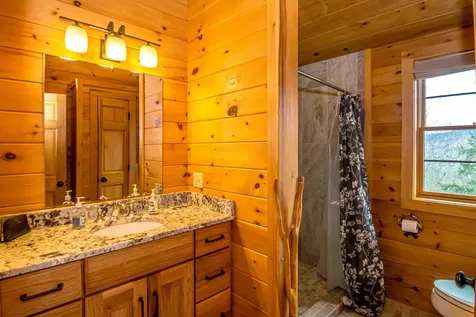 28 Juniper Way Jackson NH 03846
