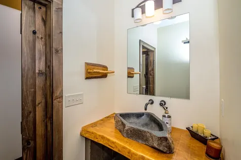 28 Juniper Way Jackson NH 03846