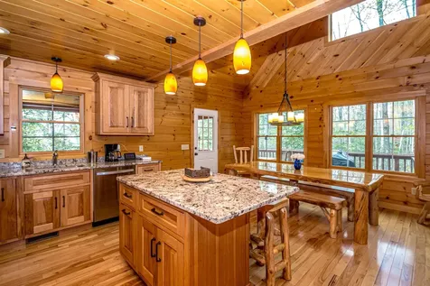 28 Juniper Way Jackson NH 03846