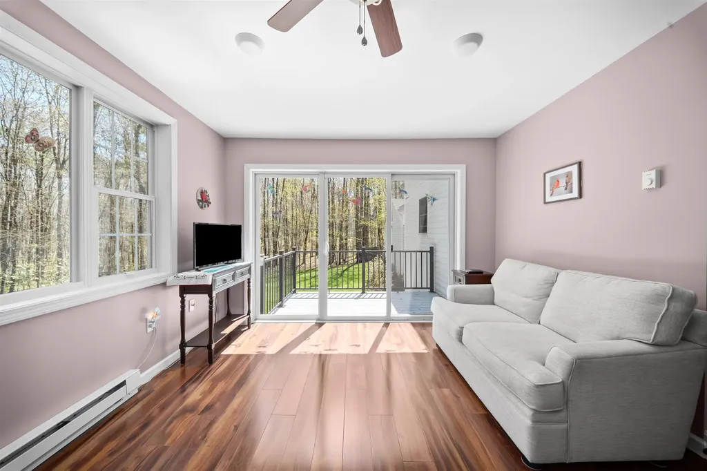 15 Earle Drive Lee NH 03861