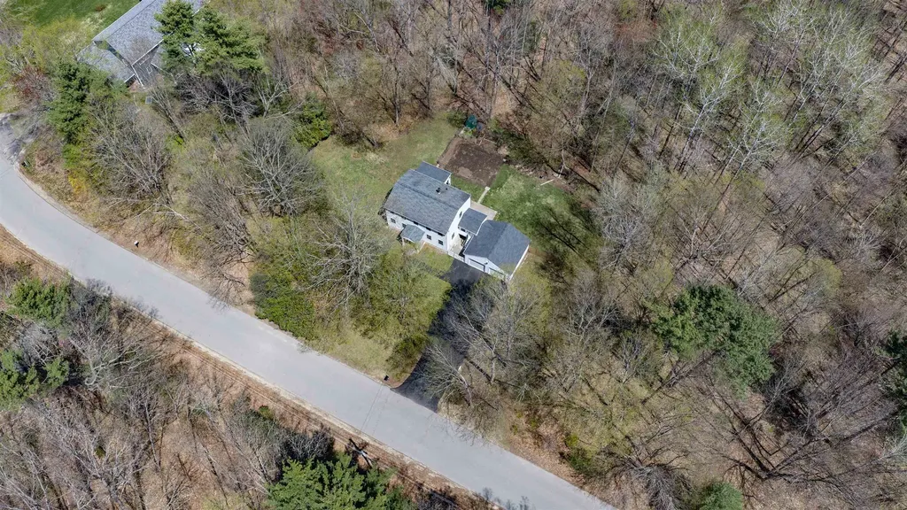 15 Earle Drive Lee NH 03861