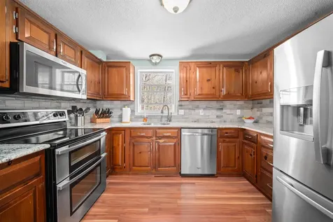 15 Earle Drive Lee NH 03861