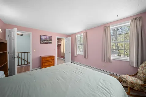 15 Earle Drive Lee NH 03861