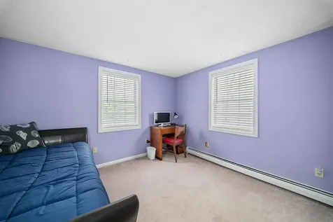 15 Earle Drive Lee NH 03861