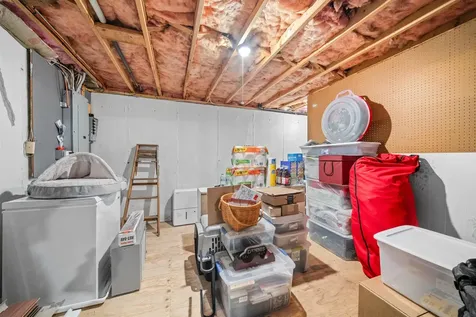 15 Earle Drive Lee NH 03861