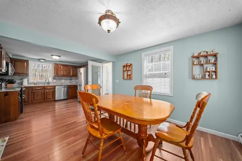 15 Earle Drive Lee NH 03861